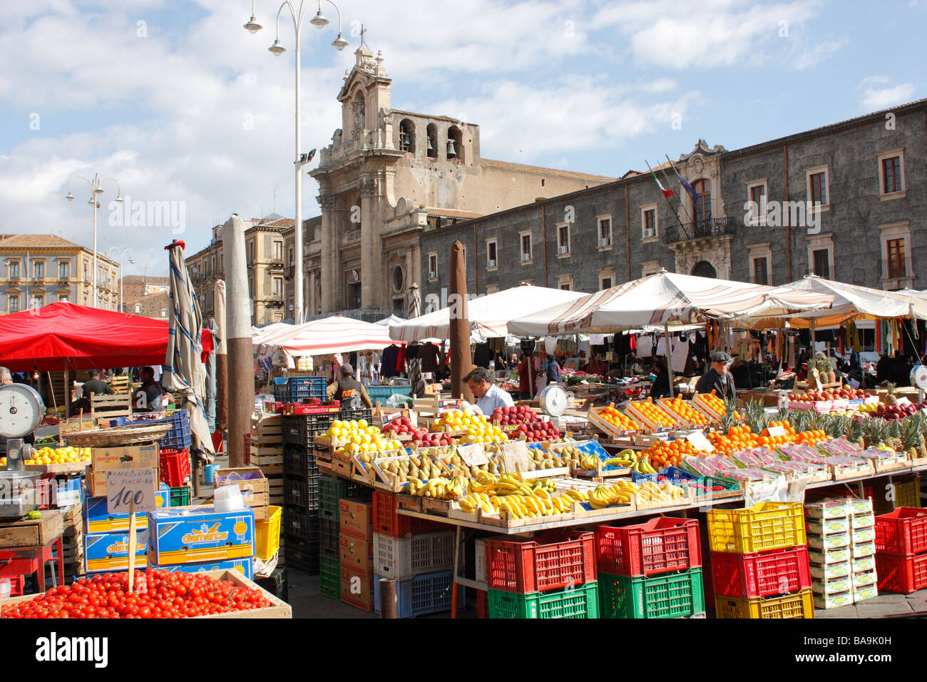 La Fiera market, Catania, Sicily, Italy Stock Photo Alamy La Fiera market, Catania, Sicily, Italy Stock Photo Alamy