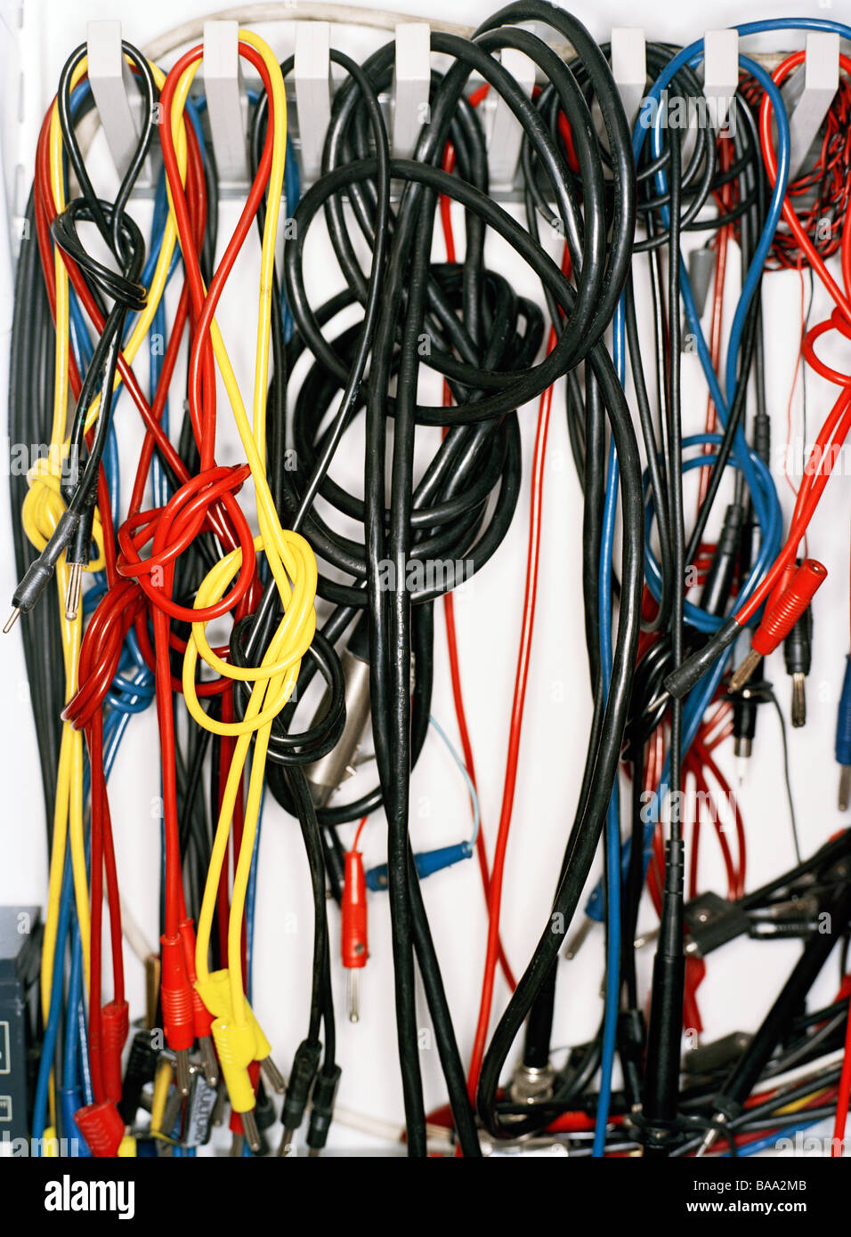 Flex hanging hires stock photography and images Alamy