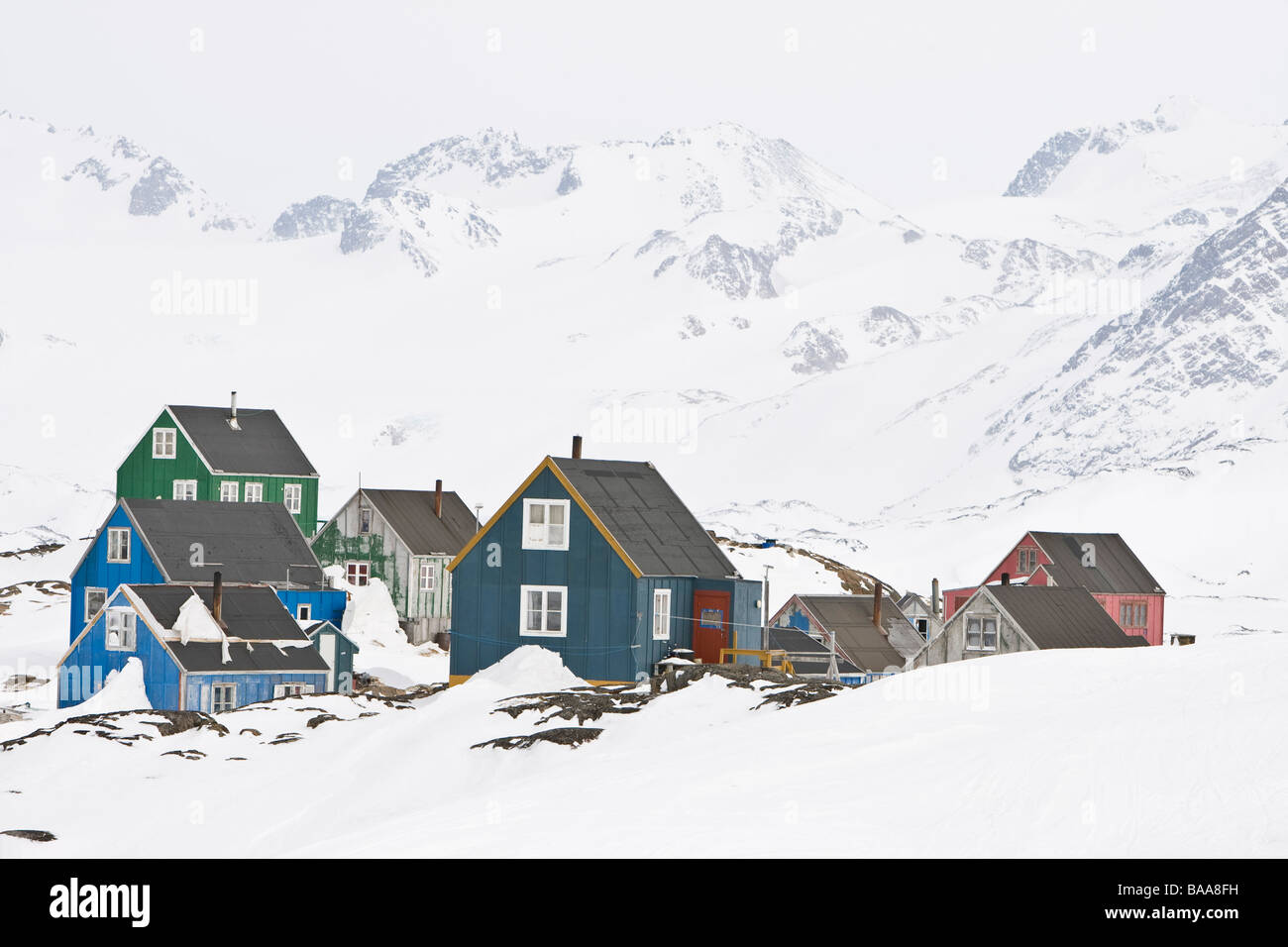Kulusuk greenland winter houses hires stock photography and images Alamy