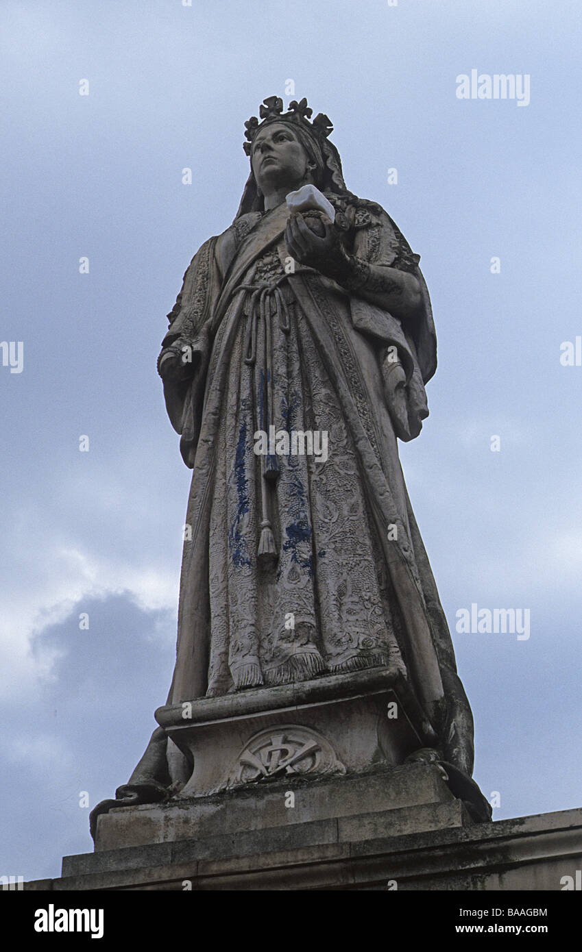 Statue of Queen Victoria at  Gravesend, north Kent. Stock Photo