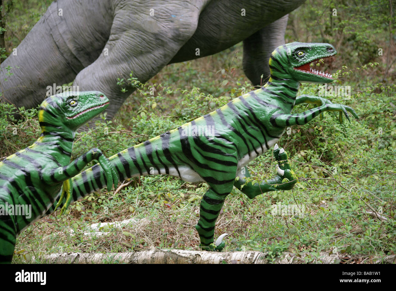 Life Size Model Dinosaurs Stock Photo Alamy