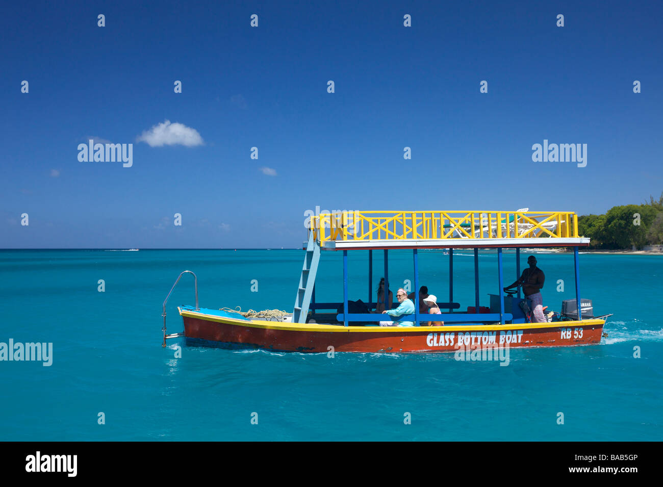 Glass bottom boat caribbean hi res stock photography and images Alamy