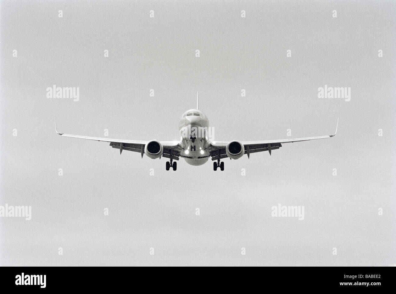 Airplane in the heavens hi-res stock photography and images - Alamy
