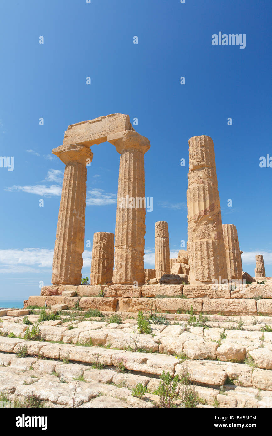 Sicily greek ruins hi-res stock photography and images - Alamy
