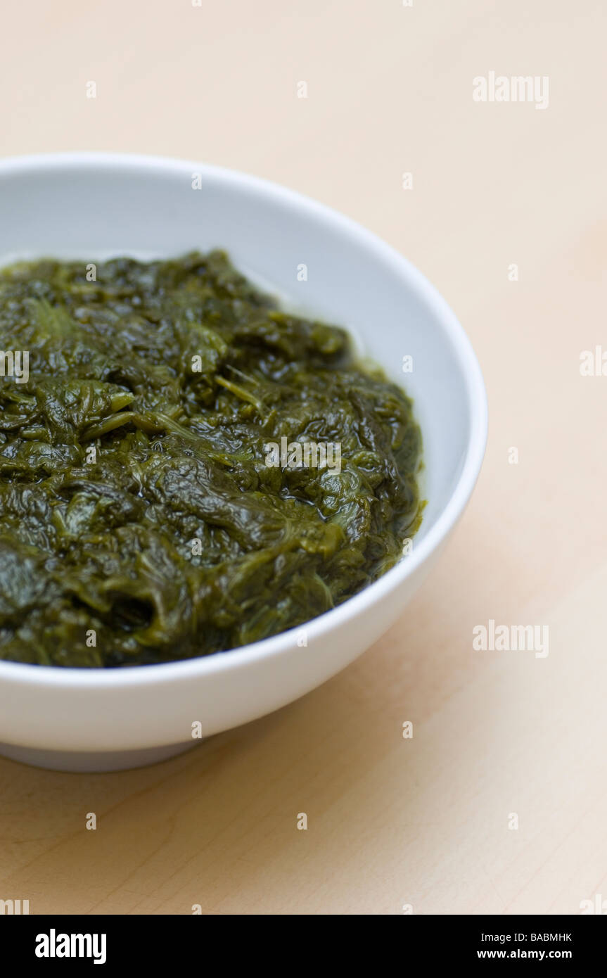 Boiled spinach in a bowl Stock Photo Alamy