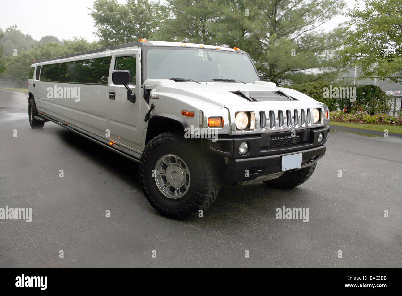 Car hummer hi-res stock photography and images - Alamy