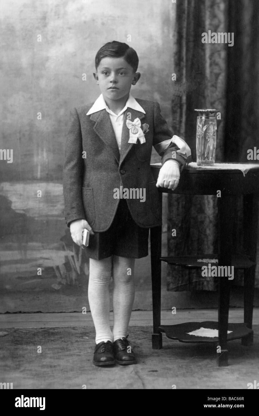 First communion italy hi-res stock photography and images - Alamy