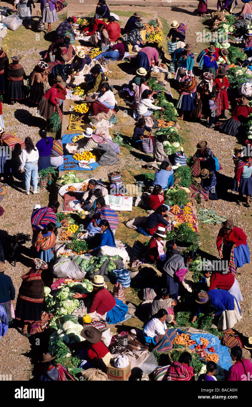 Peru, Cuzco province, Incas sacred valley, Chincheros, the market Stock Photo
