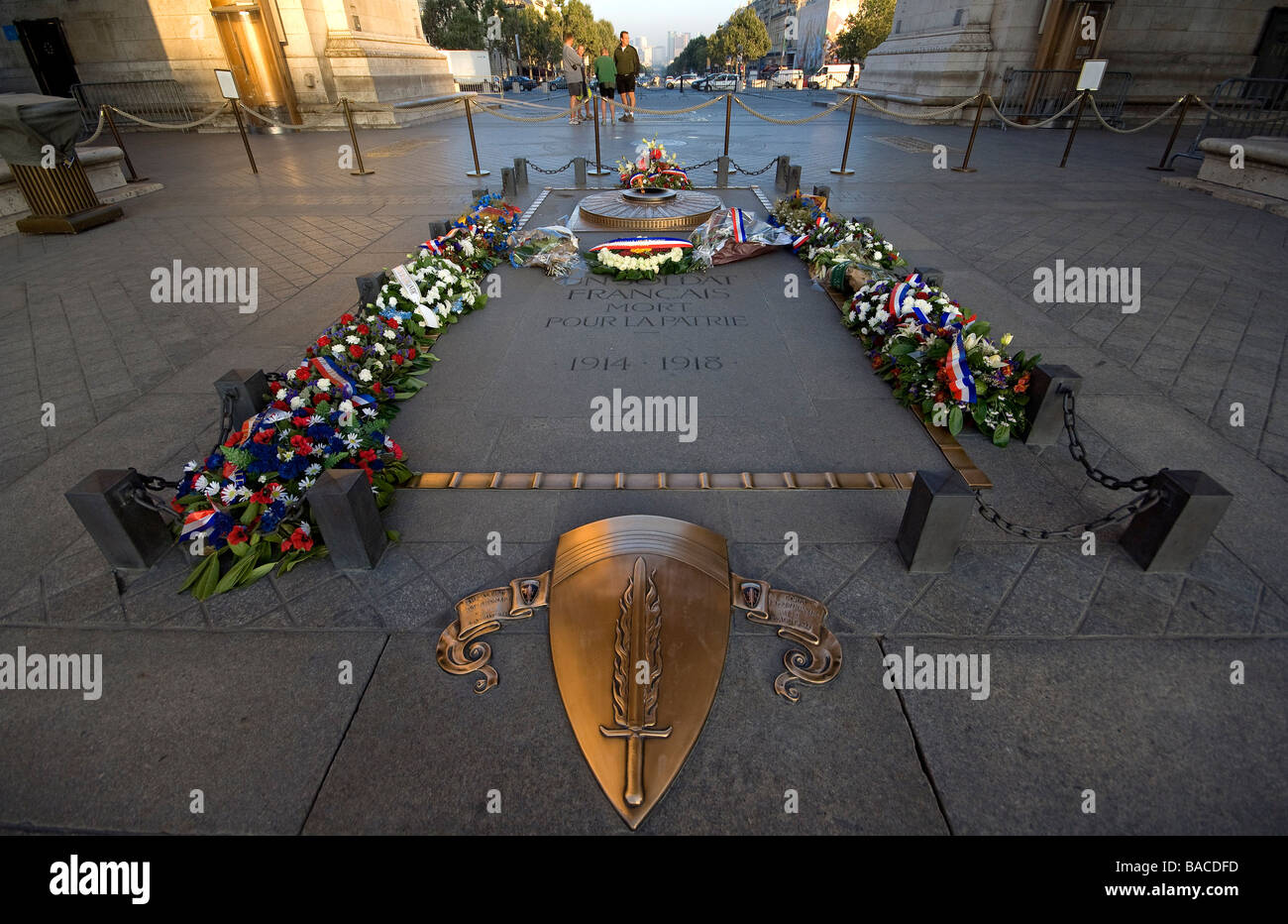 France, Paris, the unknown soldier's tomb under the Arc de Triomphe, Place Charles de Gaulle Stock Photo