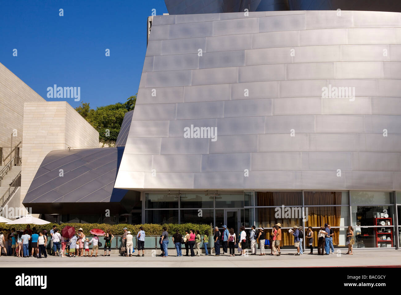 Los angeles concert crowd hi-res stock photography and images - Alamy