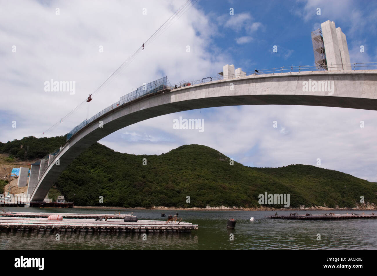 Construction of Kashirajima Bridge with concrete arch built using Melan technique in Japan Stock Photo