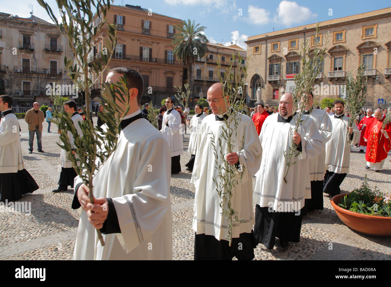 Palm sunday decoration hires stock photography and images Alamy