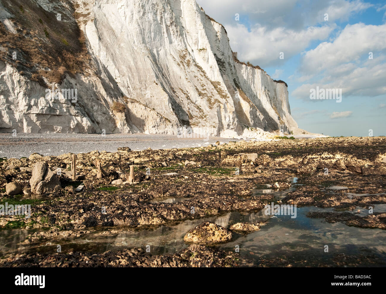 The cliffs and foreshore at St Margaret's Bay, St Margaret's at Cliffe, Kent Stock Photo