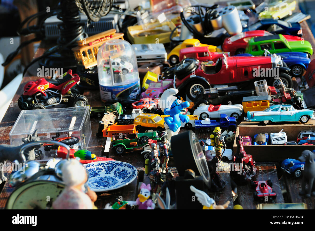 Paris France, Cars, Toys, Shopping, Outside Public Flea Market Stock Photo: 23647215 - Alamy