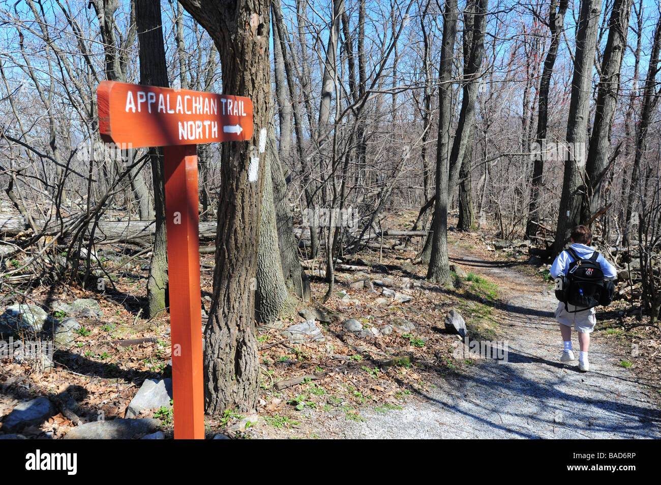 USA Maryland Washington County Appalachian Trail near Boonsboro boy at sign marker Stock Photo