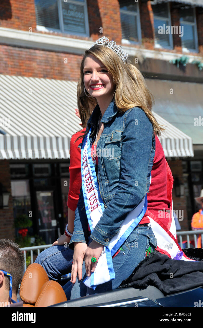 Beauty Queens and Princesses in Strawberry Festival Parade Plant City Florida Stock Photo