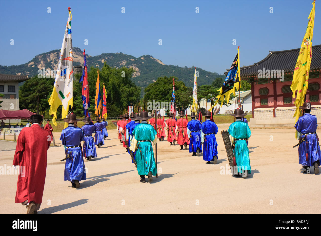 Changing of the guard ceremony, Gyeongbokgung, Seoul, South Korea Stock Photo