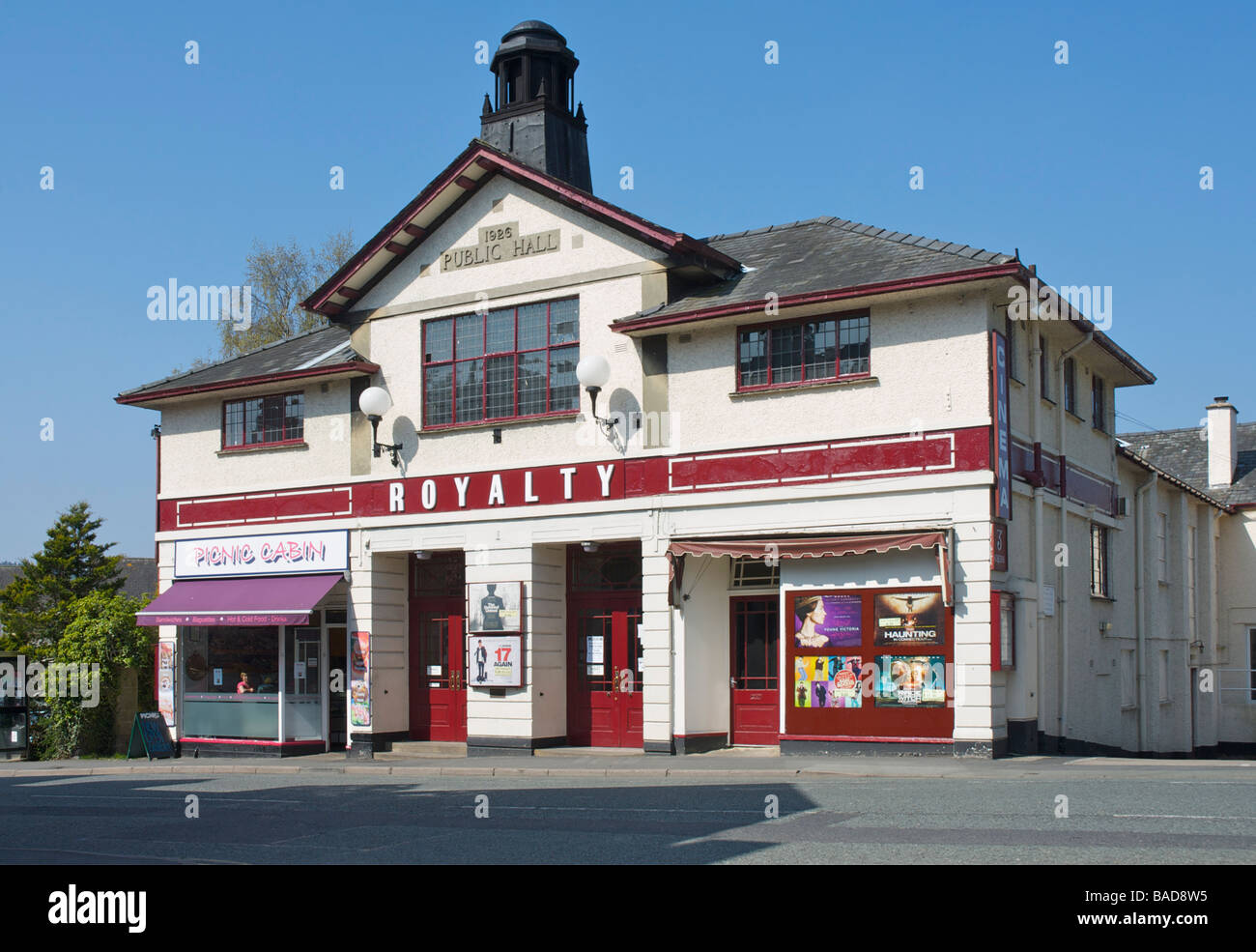 Royalty cinema hires stock photography and images Alamy