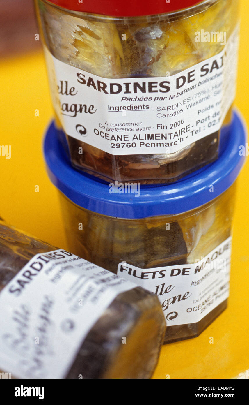 France, Finistere, SaintGuenole, Oceane Alimentaire Cannery, glass