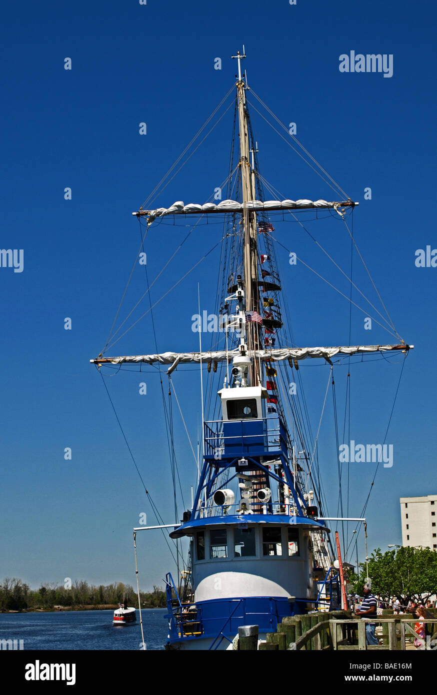 Furled sails hi-res stock photography and images - Alamy