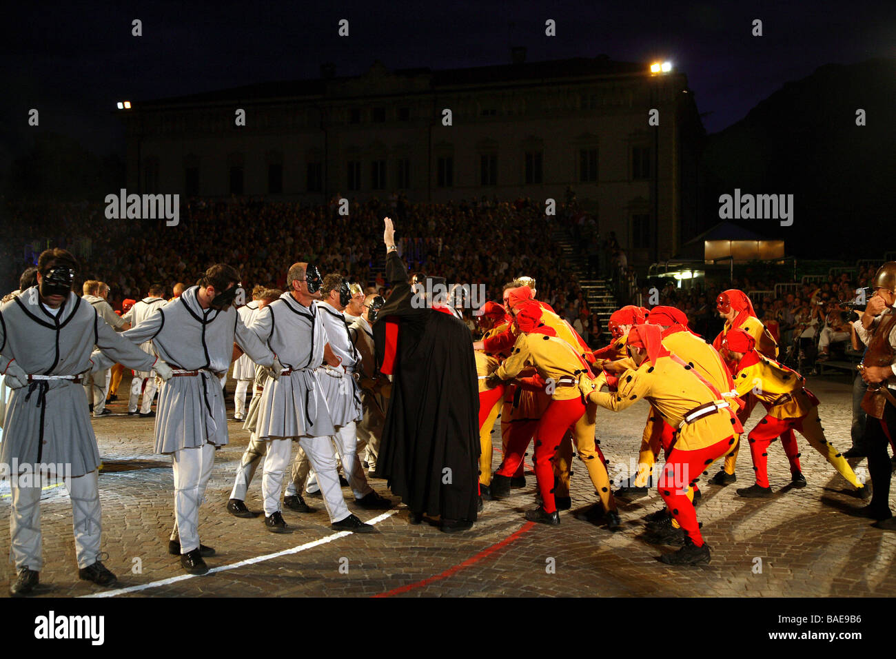 Disfida tra Ciusi e Gobj, theatrical performance, Feste Vigiliane, Trento, Trentino, Italy Stock Photo