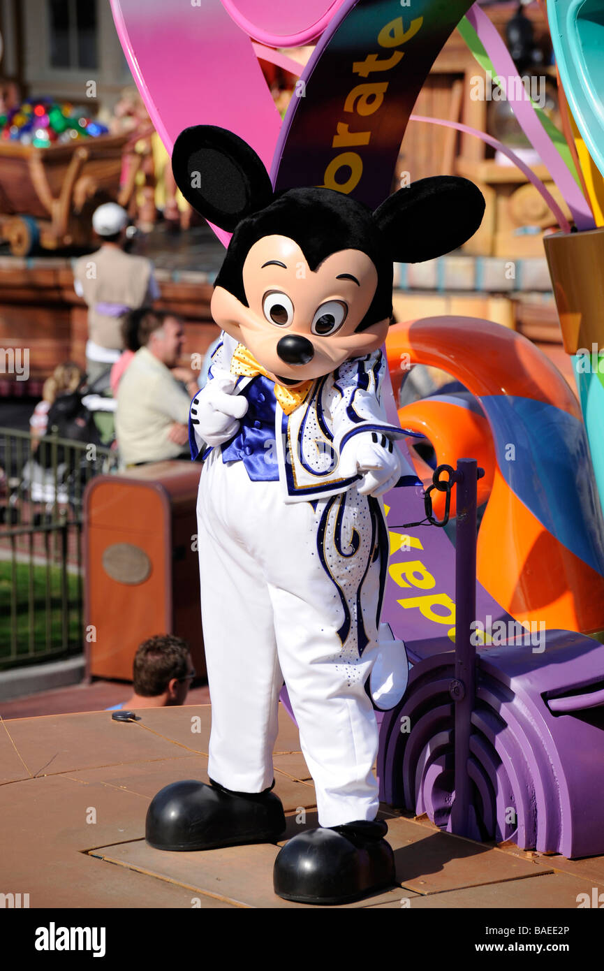 mickey mouse float