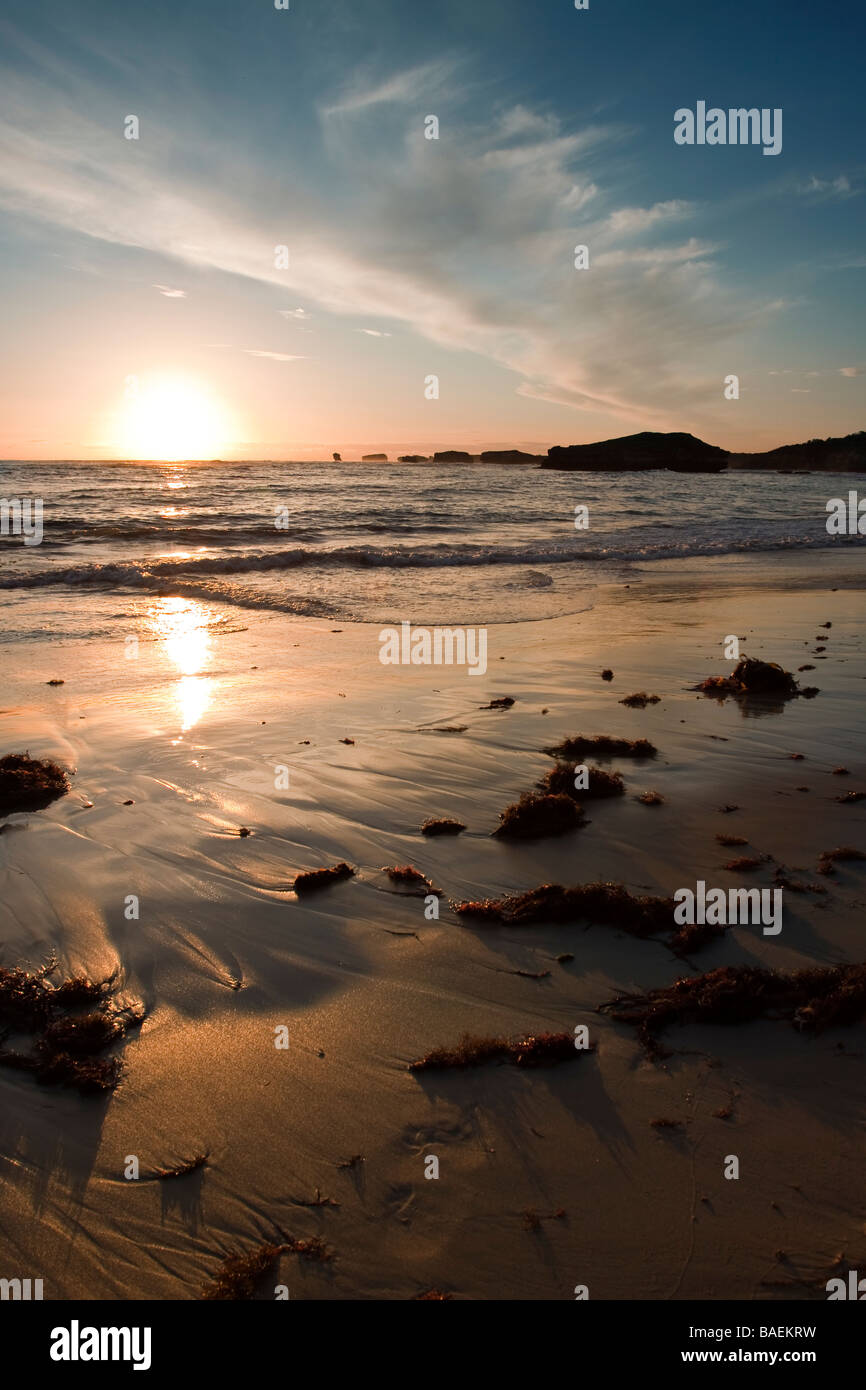 Beautiful beach sunset rolling waves hi-res stock photography and ...
