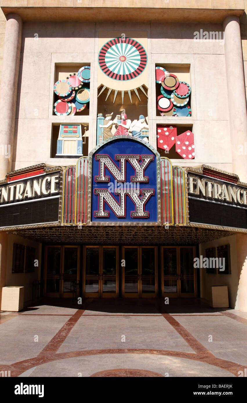 entrance to new york new york hotel and casino las vegas nevada usa Stock Photo Alamy