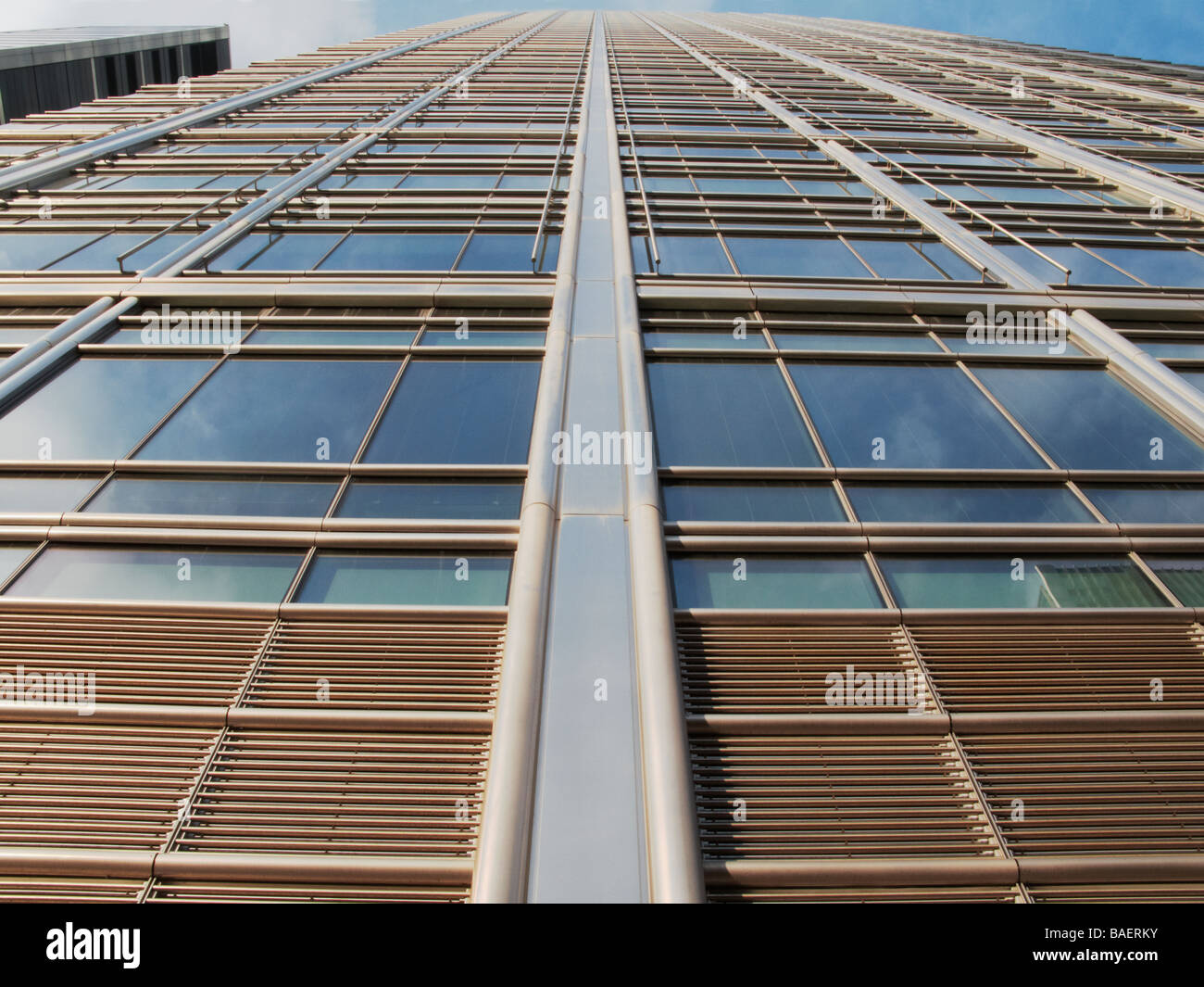 Office Buildings Canary Wharf London UK TV000137 Stock Photo - Alamy