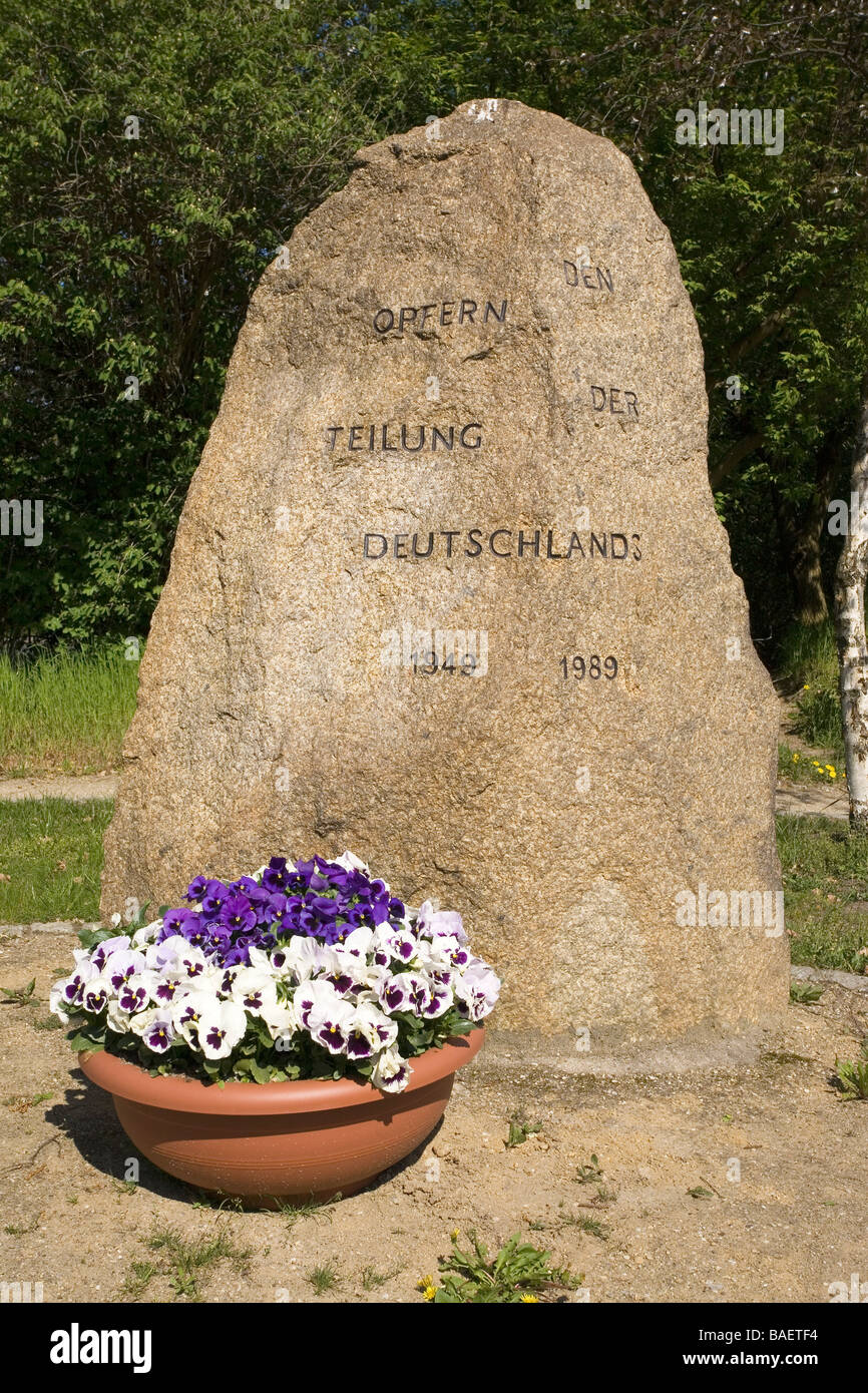 Memorial for the victims of the Berlin Wall, Berlepschstrasse, Kleinmachnow, Berlin, Germany Stock Photo