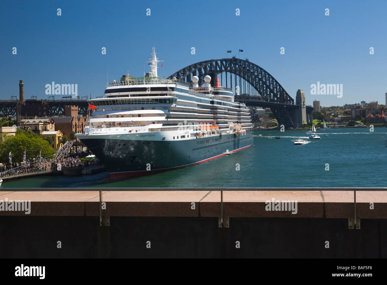 Queen Victoria cruise ship at Overseas Passenger Terminal, circular
