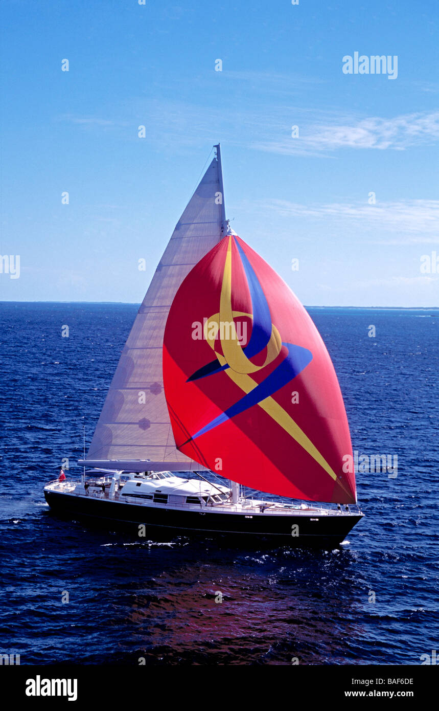 sail yacht bahamas