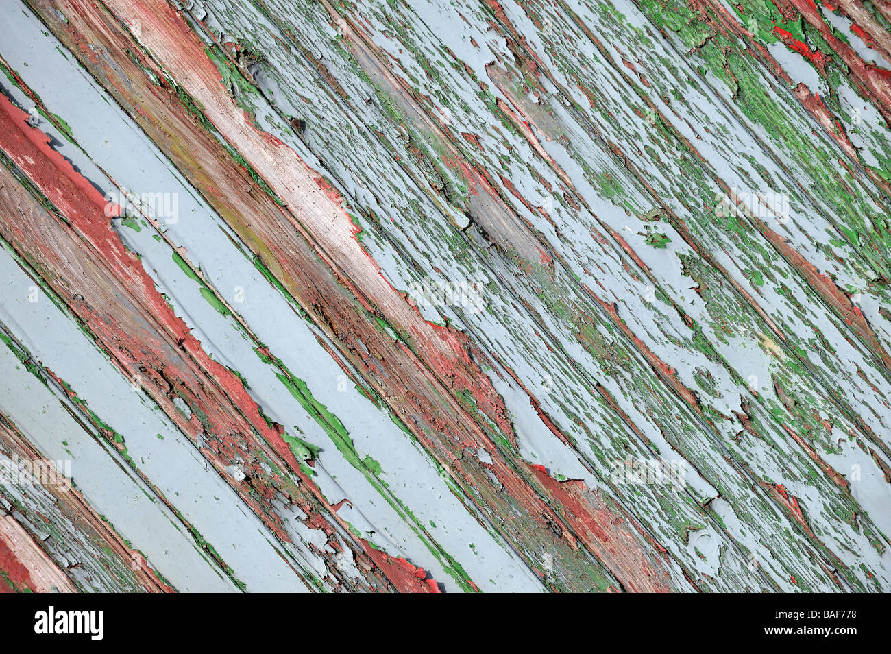 Timber Flaking Paint flaking off weathered timber Stock Photo - Alamy