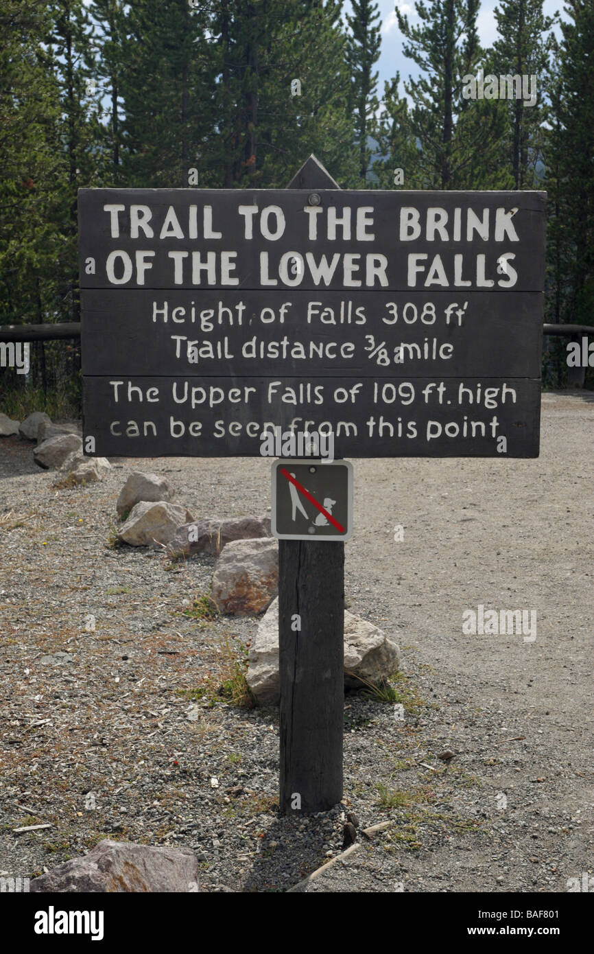 Sign Yellowstone trail to the brink of the lower falls Grand Canyon of Yellowstone Stock Photo
