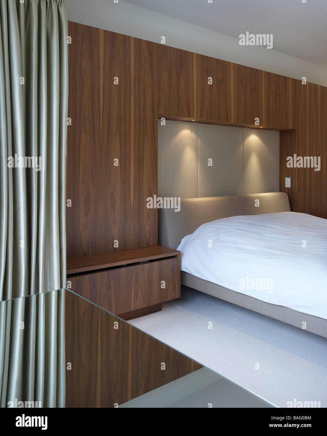 Private House, London, United Kingdom, Found Associates, Private house bedroom detail. Stock Photo