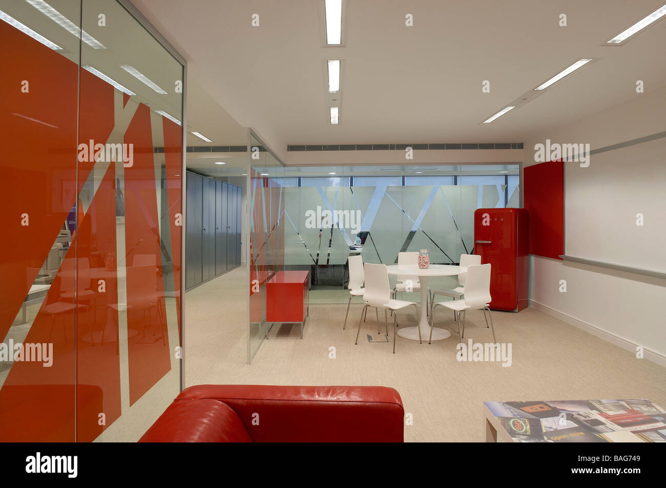 Zenith Optamedia, London, United Kingdom, T P Bennett, Zenith optamedia 4TH floor informal office. Stock Photo