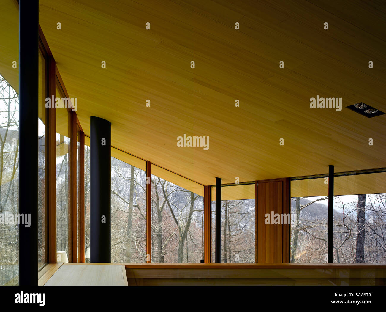 House Crane, Karuizawa, Japan, Atelier BowWow, House crane interior