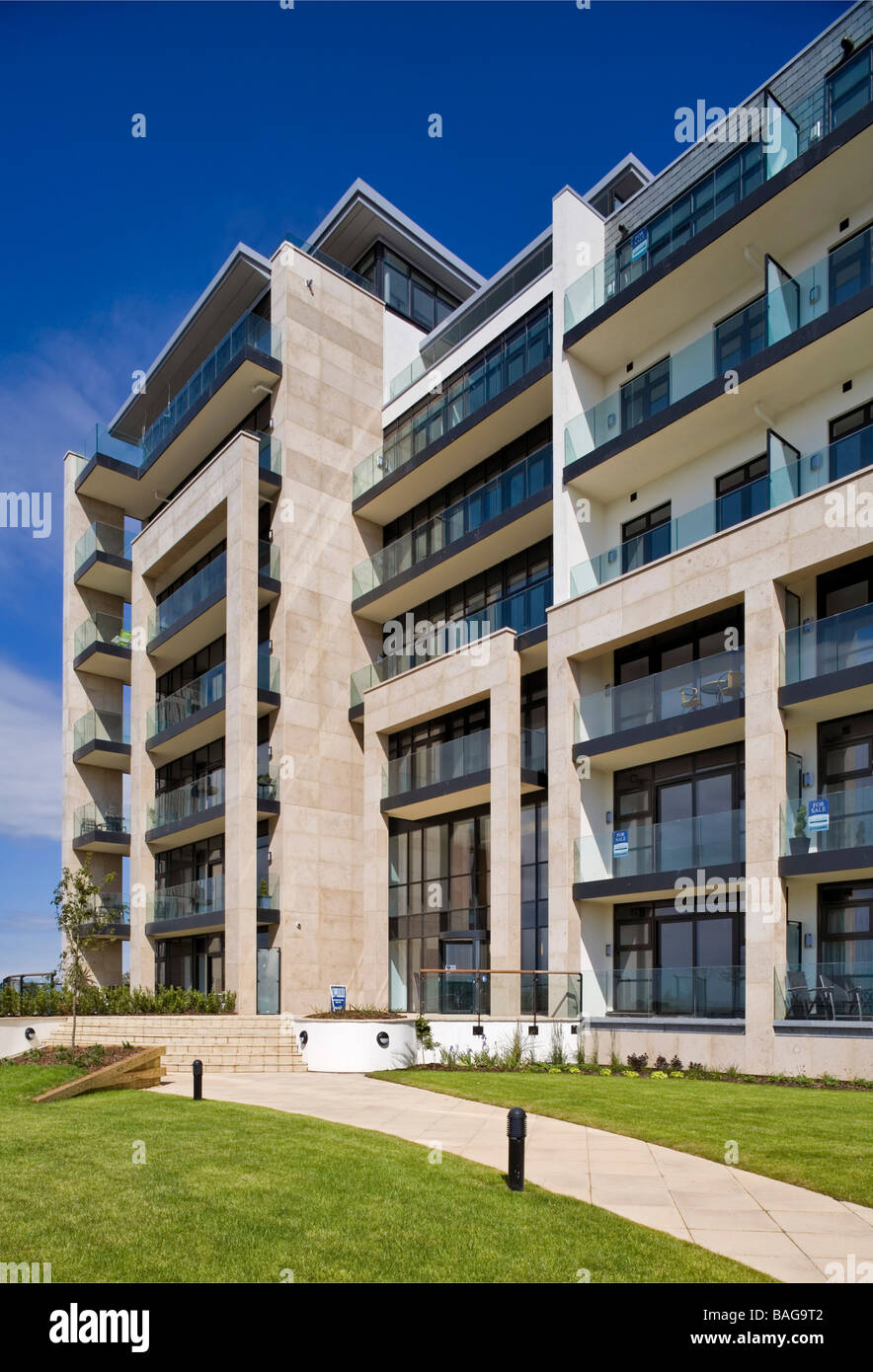 THE AZURE APARTMENTS, ARCHITECTS DESIGN GROUP, PLYMOUTH, UNITED KINGDOM