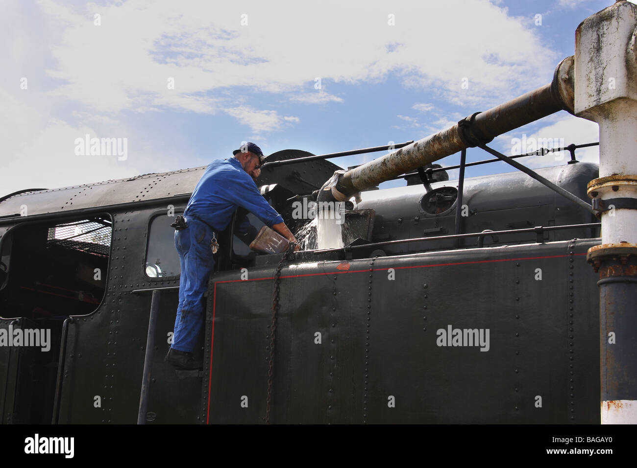 Steam train filling water hires stock photography and images Alamy