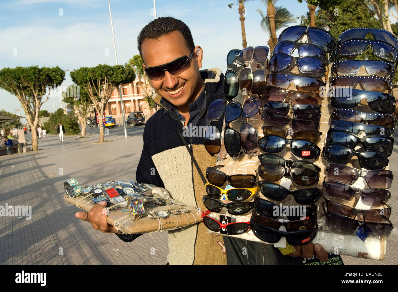 Luxor egypt street scene man hi-res stock photography and images - Alamy