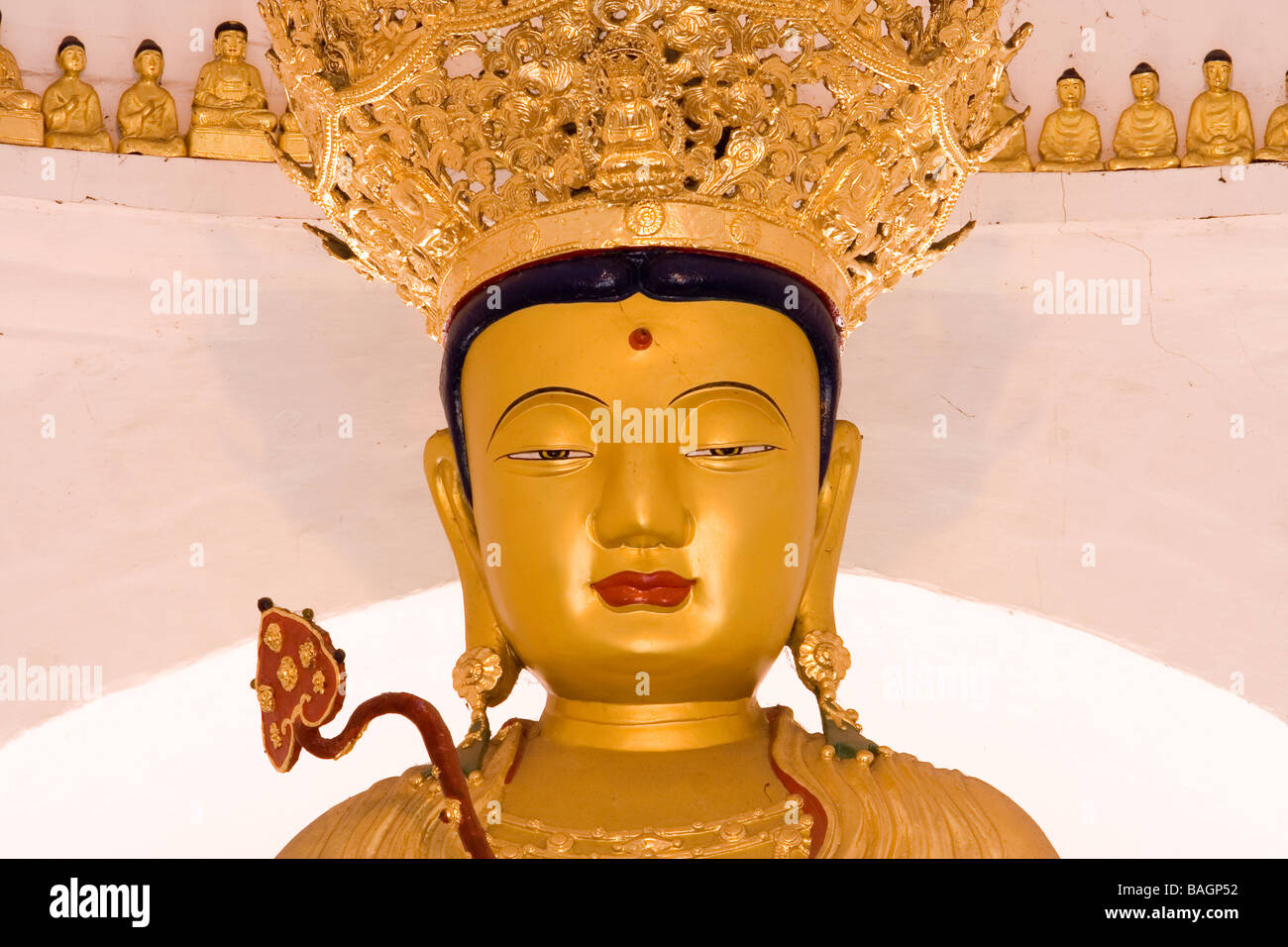 Puxian bodhisattva hires stock photography and images Alamy