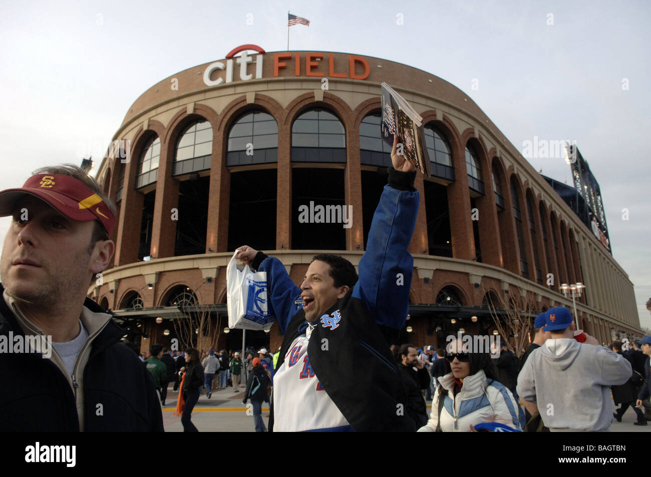 Fans arrive at CitiField in Flushing Queens in New York Stock Photo