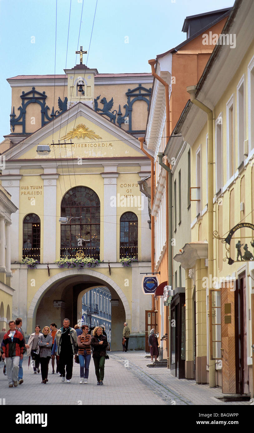 Lithuania, Vilnius, historical centre listed as World Heritage by UNESCO, Gate of Dawn (Ausros Vartai Gatve) Stock Photo