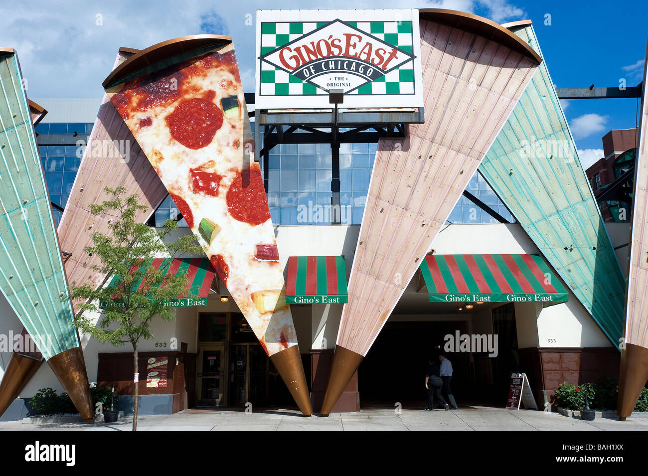 Gino pizzeria chicago hires stock photography and images Alamy