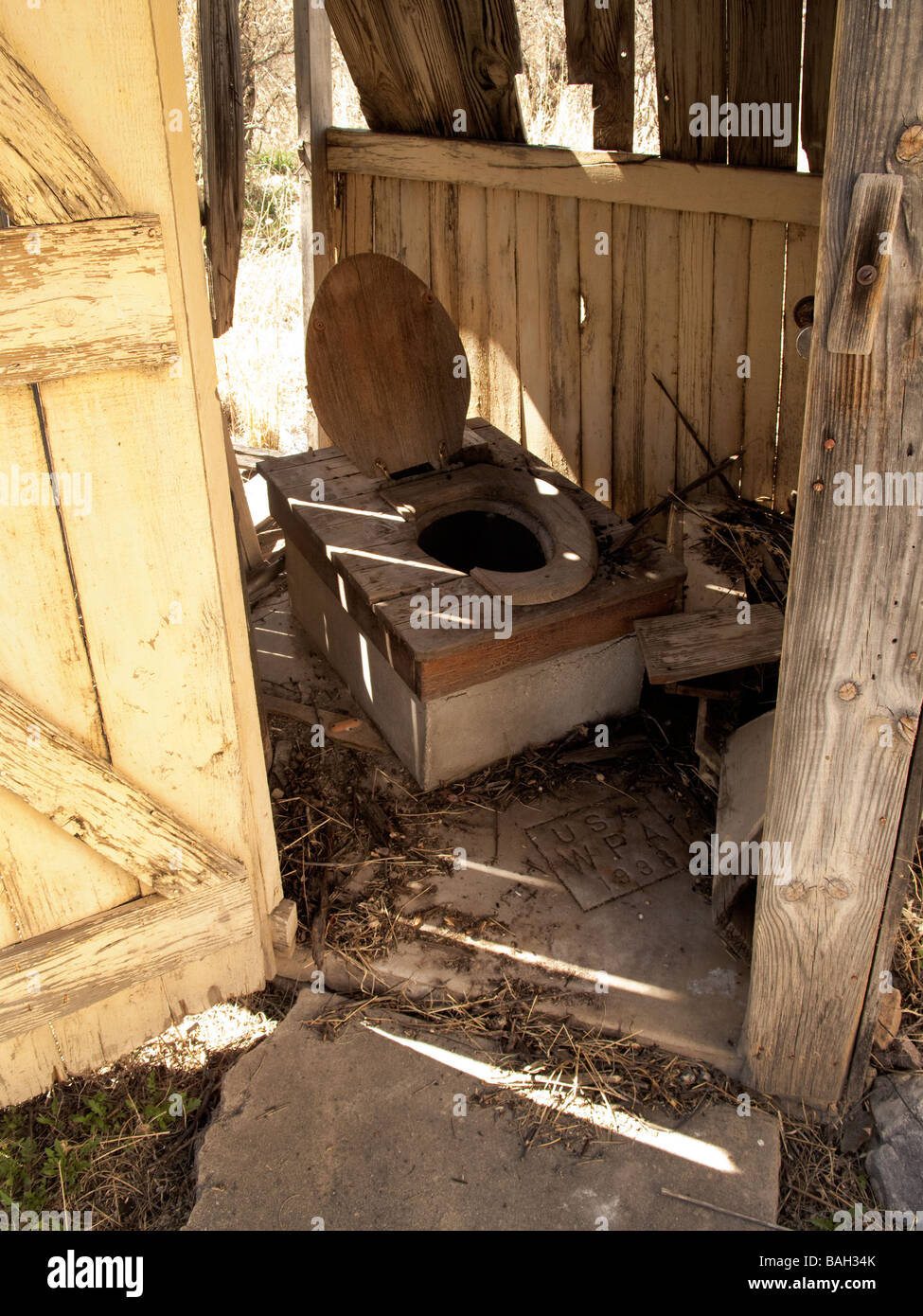 Old Outside Toilet Arizona Stock Photo Alamy