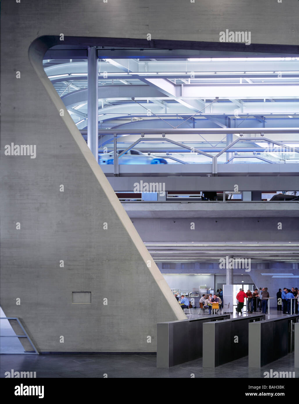 Bmw Plant Leipzig Central Building, Leipzig, Germany, Zaha Hadid, Bmw plant  leipzig central building entrance cafe and car Stock Photo - Alamy