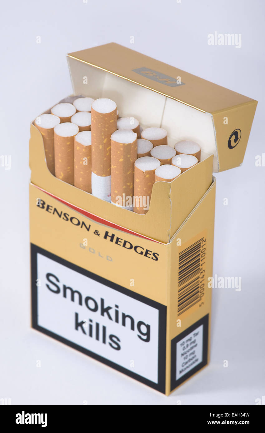 cigarette packet benson hedges cigarette's Stock Photo - Alamy