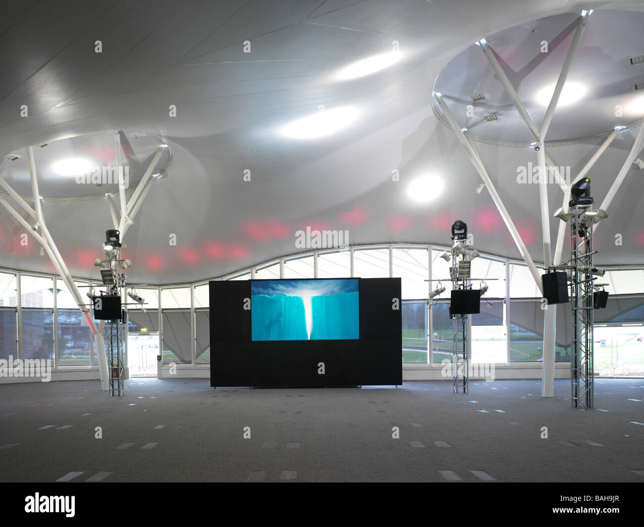 Vodafone headquarters newbury united kingdom hires stock photography