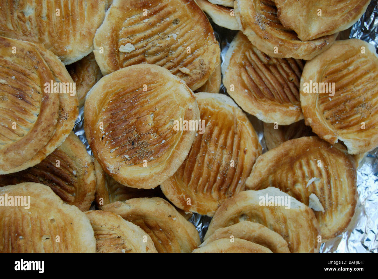 Kashir Roti Kashmiri Roti is a traditional roti from northern part of Indian which ...