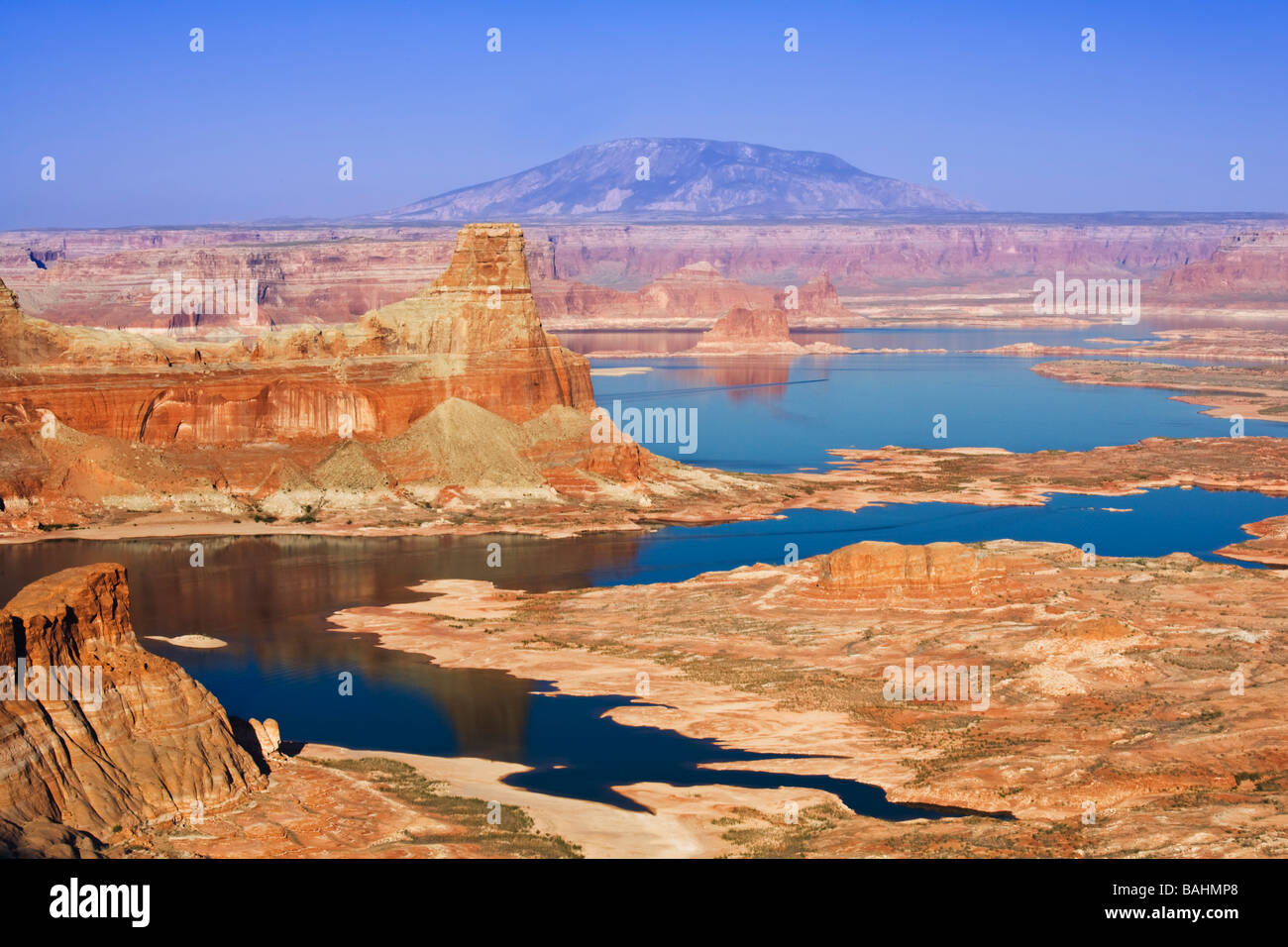 Gunsight Butte on the Utah side of Lake Powell in Glen Canyon National Recreation Area Stock Photo